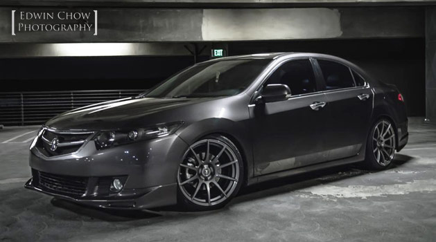 Edwin’s Grigio Metallic 2009 Acura TSX