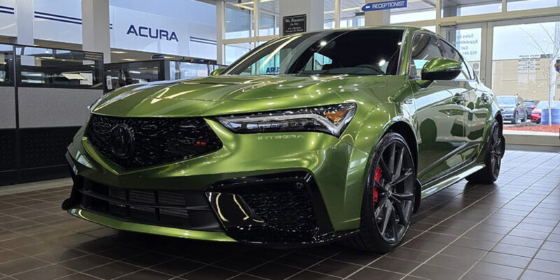 2024 Acura Integra Type S in Green | Bloomington Acura