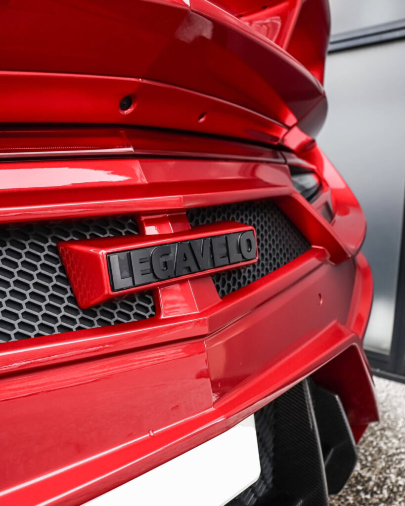 NSX LEGAVELO V2R in Crimson Metallic